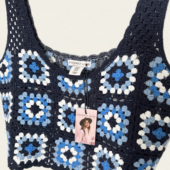 Sincerely Jules Black and Blue Patterned Tank Top - Picture 2 of 5